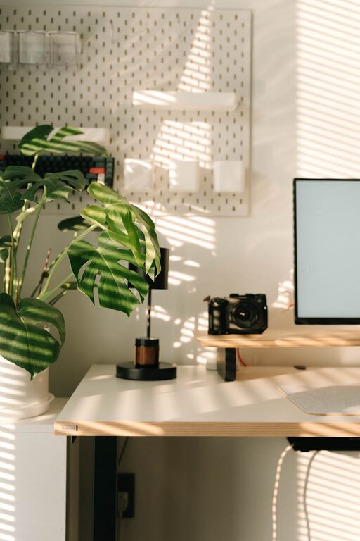 Desk Setup Tips for Focus and Comfort
